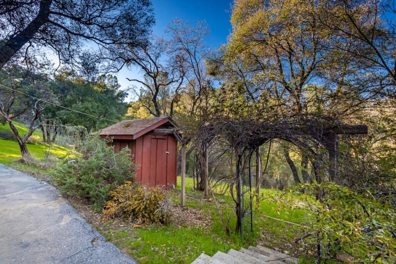 Sierra Vista Lookout Lodge With Creek, Waterfall And Waterholes, Minutes From Bass Lake And Yosemite South Gate North Fork Dış mekan fotoğraf